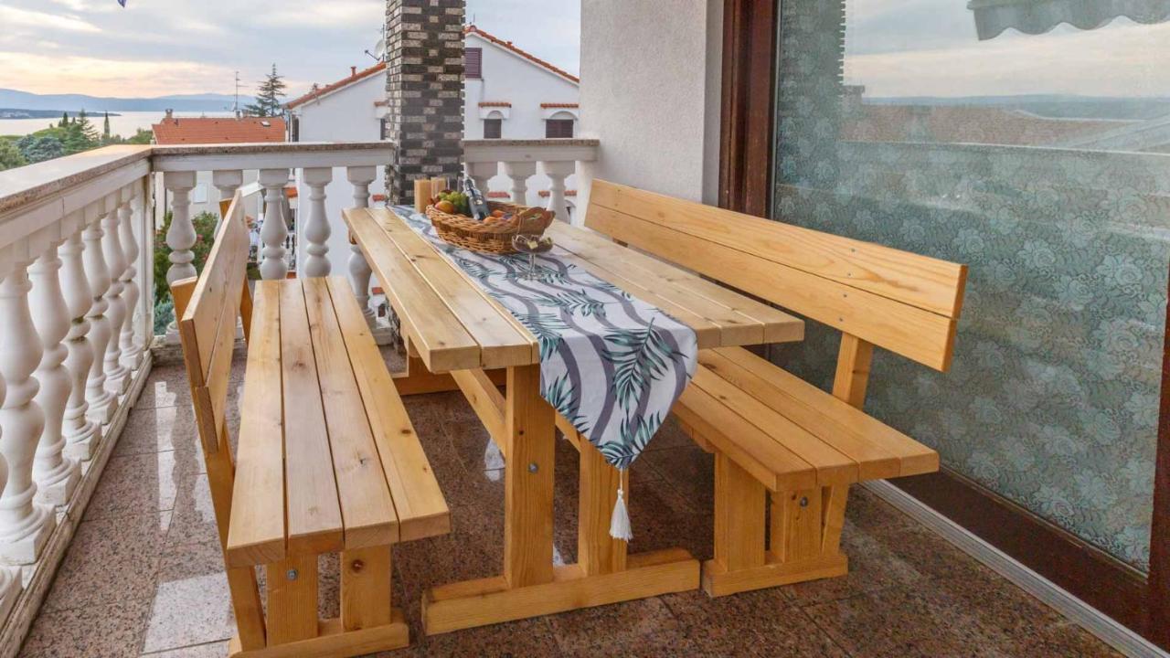 Apartman Mauro Malinska Bagian luar foto